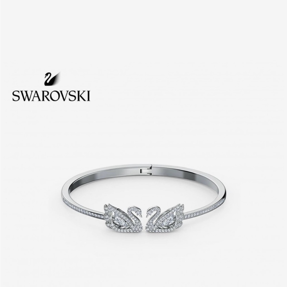 NWT! Swarovski Floating Diamonds Silver Swan Bracelet Adjustable - Picture 2 of 7
